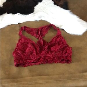 LIKE NEW WORN ONCE BEAUTIFUL LACE RACER BRALETTE